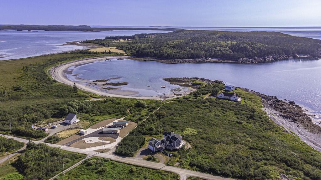 70 Carrying Place Cove Road