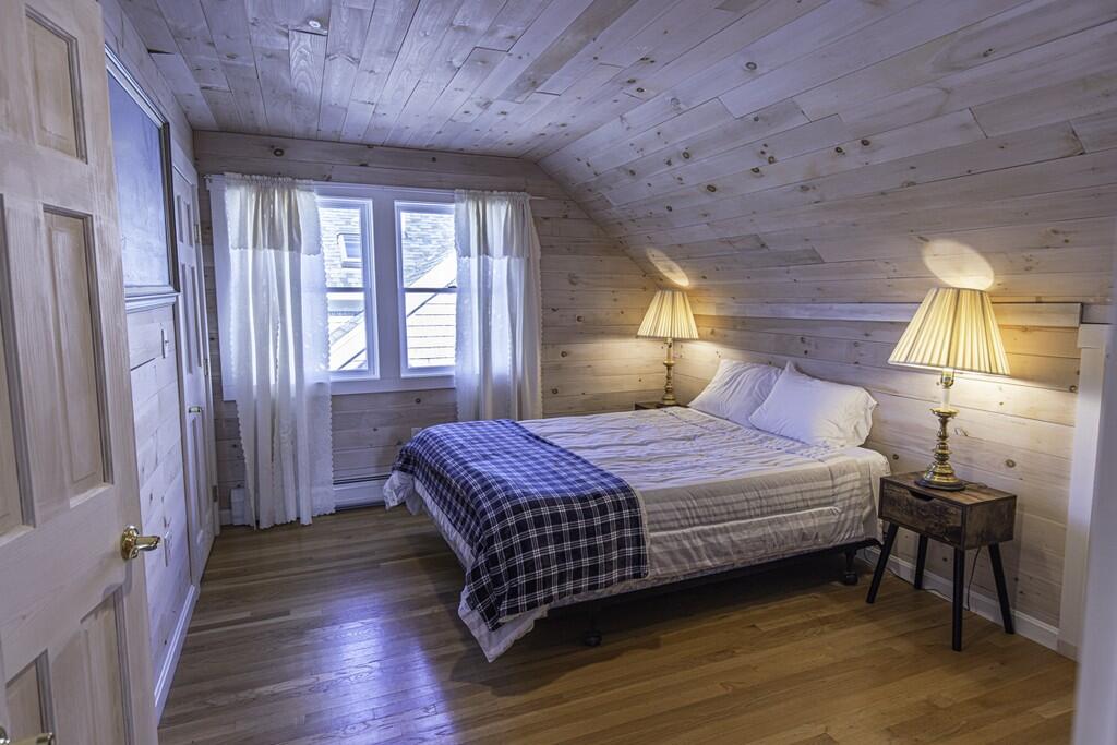 70 Carrying Place Cove Road