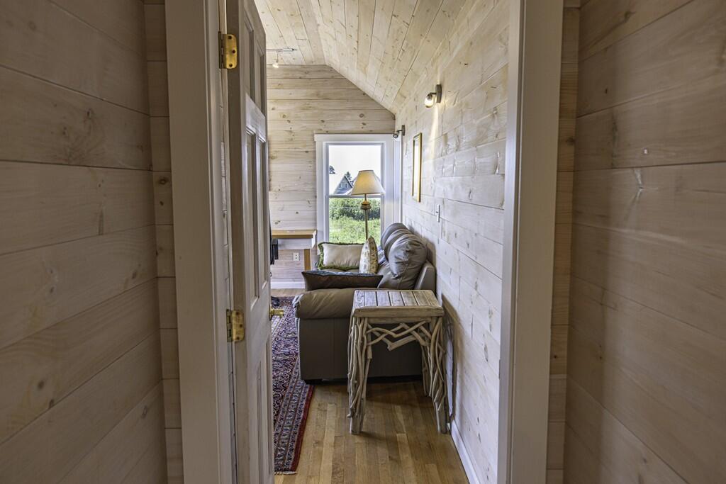 70 Carrying Place Cove Road