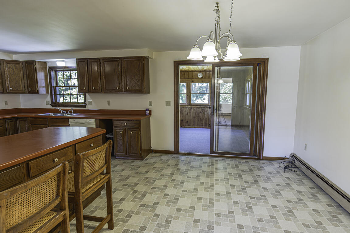 33 Hillside Drive