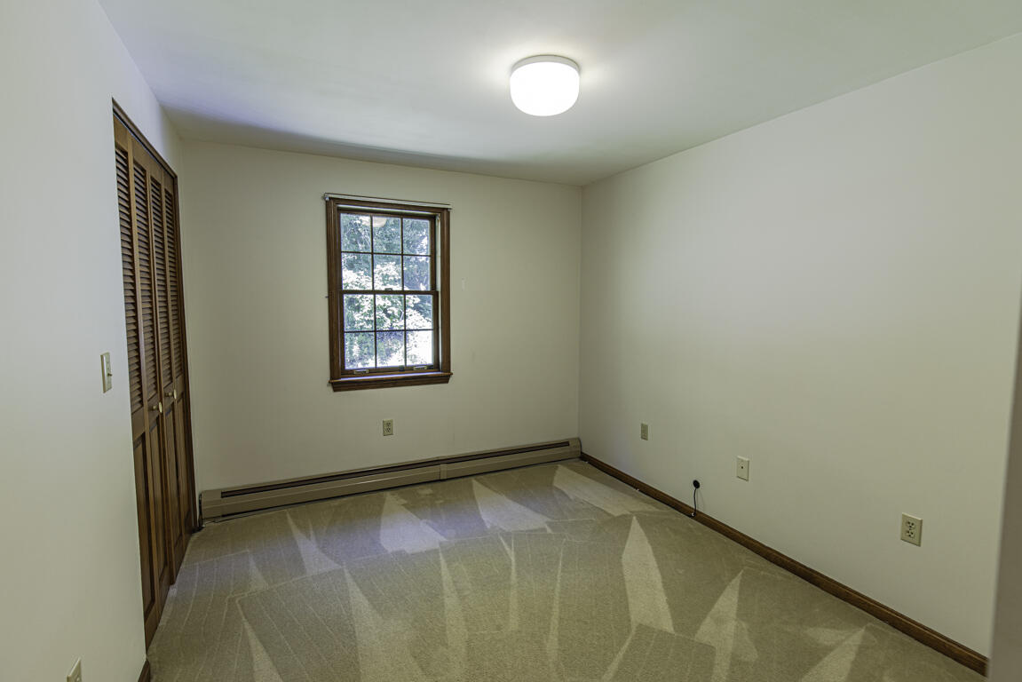 33 Hillside Drive