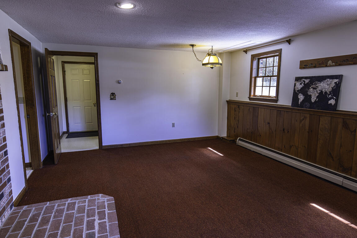 33 Hillside Drive