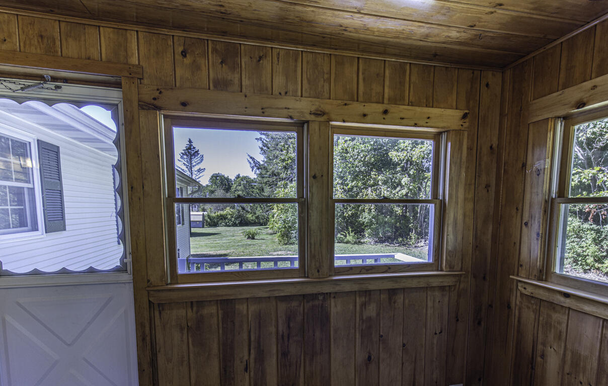 33 Hillside Drive