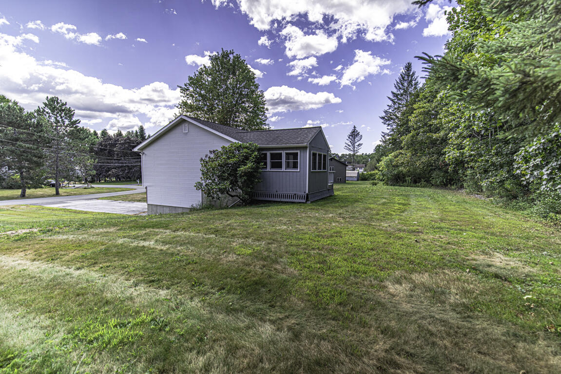33 Hillside Drive