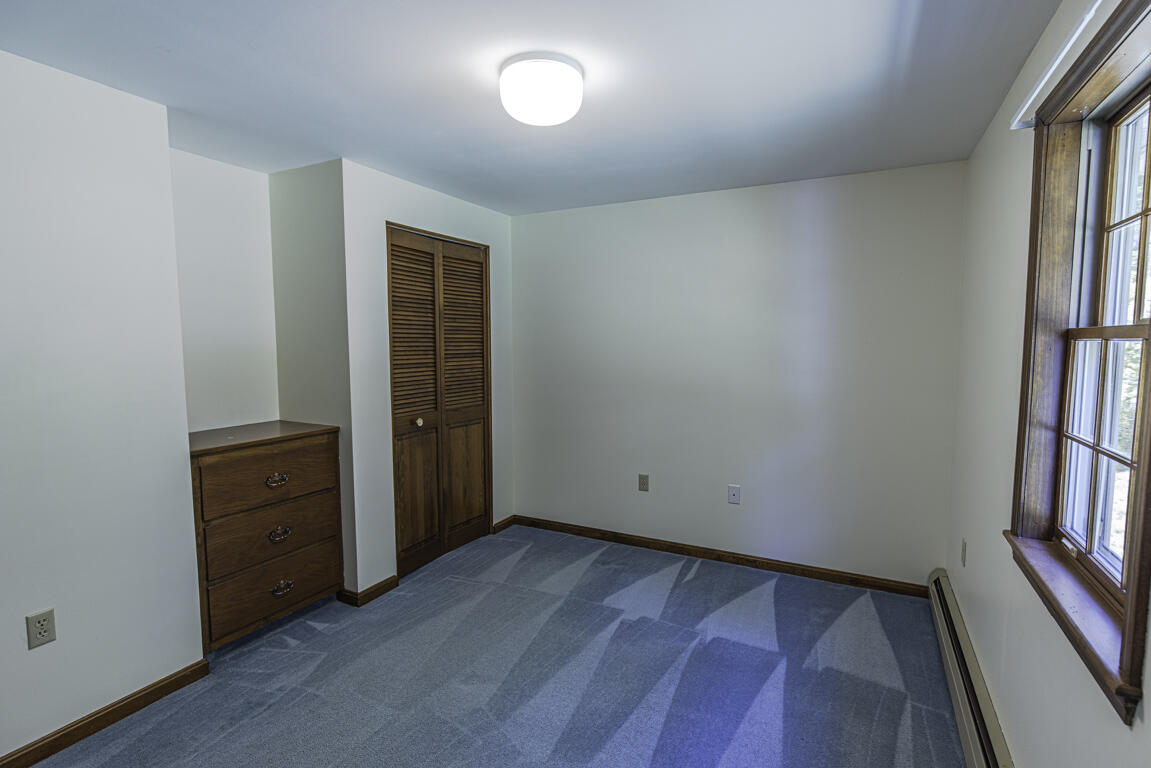 33 Hillside Drive