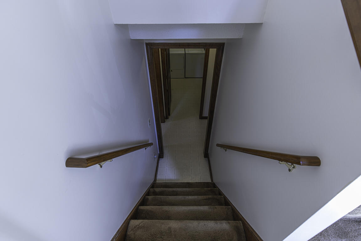 33 Hillside Drive