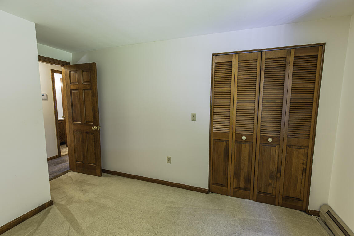 33 Hillside Drive
