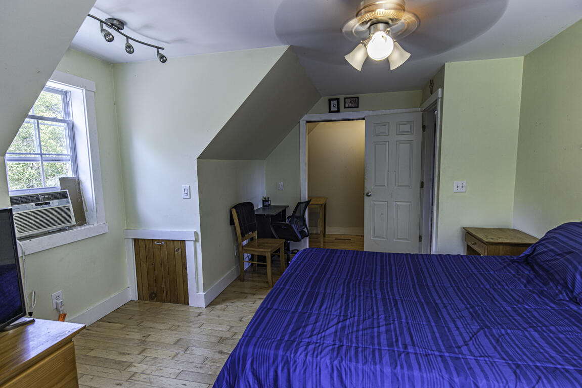 89 Mattson Lane