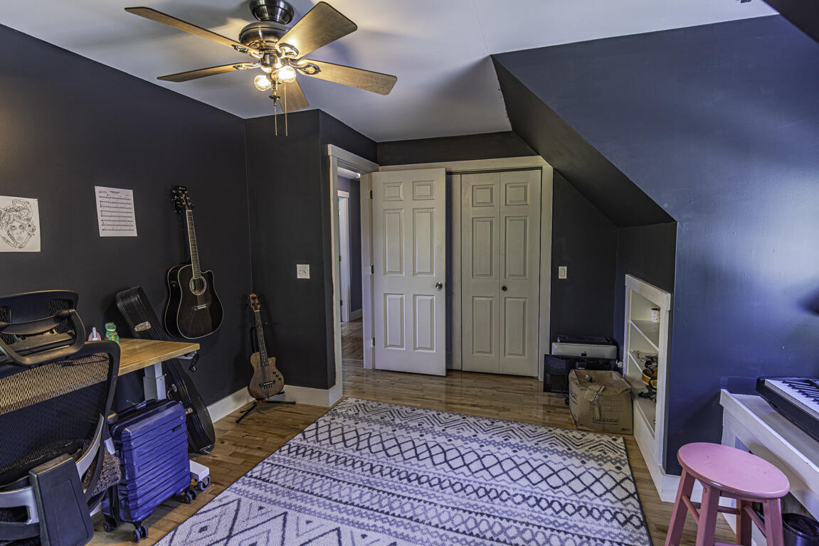 89 Mattson Lane