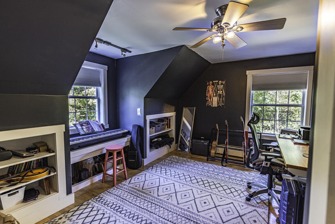 89 Mattson Lane