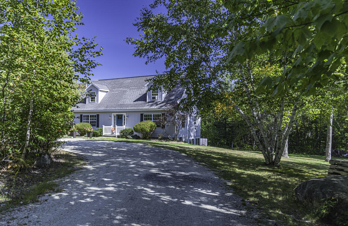 89 Mattson Lane