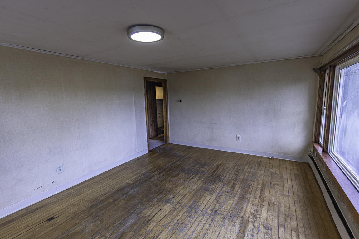 5356 Bennoch Road