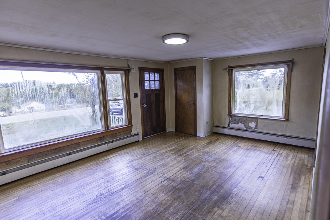 5356 Bennoch Road