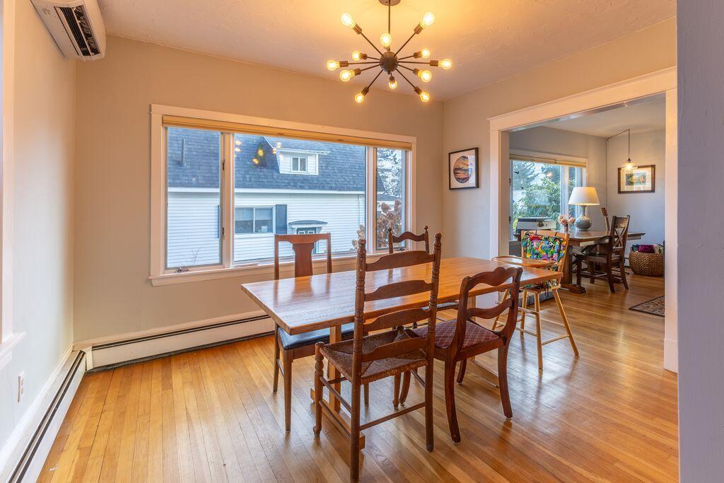 28 Mountainview Avenue