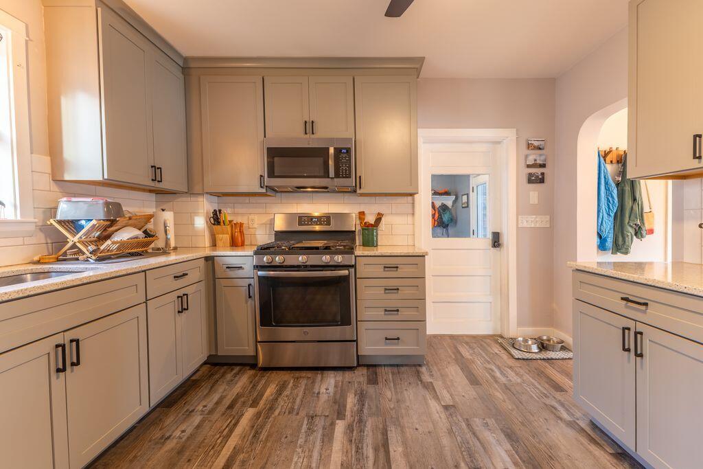 28 Mountainview Avenue