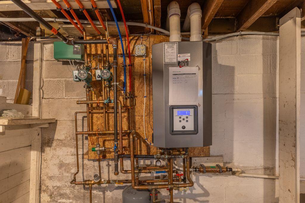 28 Mountainview Avenue