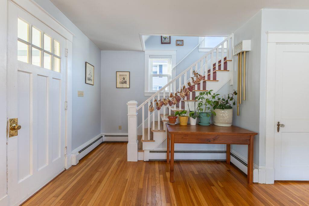 28 Mountainview Avenue