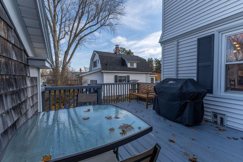 28 Mountainview Avenue