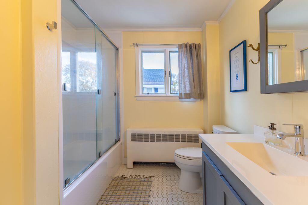 28 Mountainview Avenue