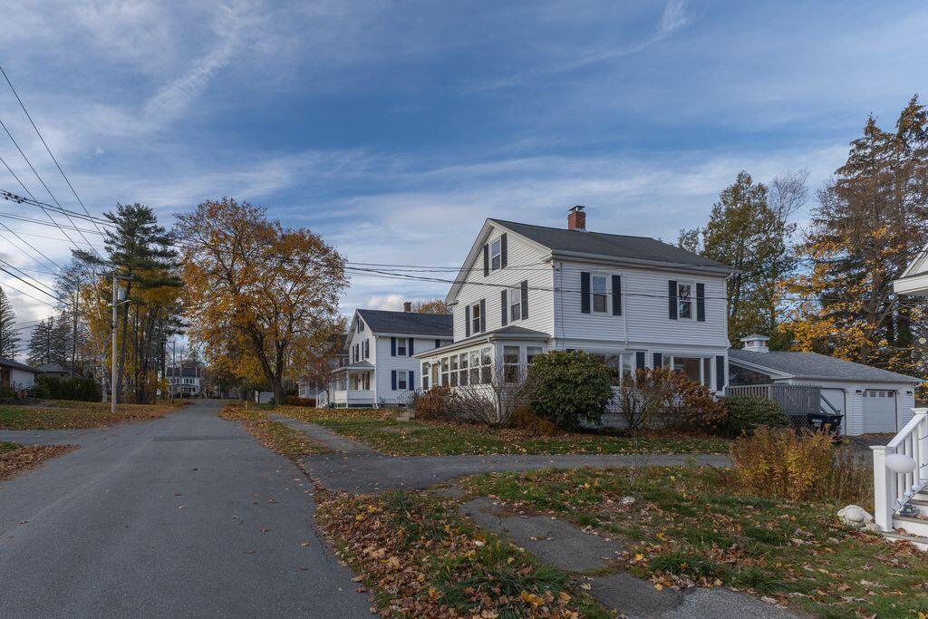 28 Mountainview Avenue