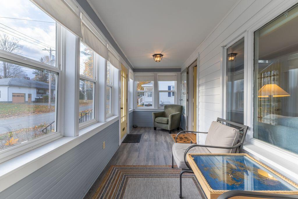 28 Mountainview Avenue