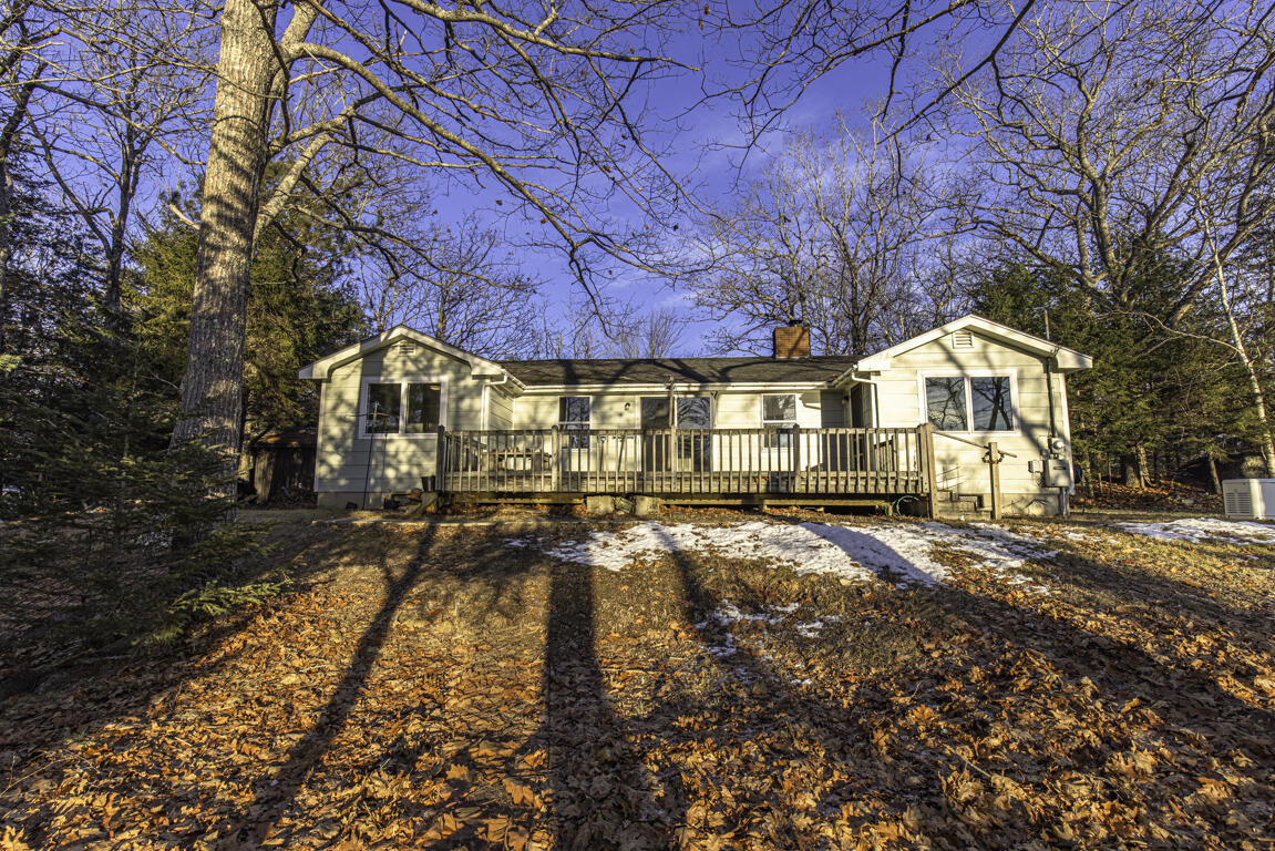 48 Douglass Loop