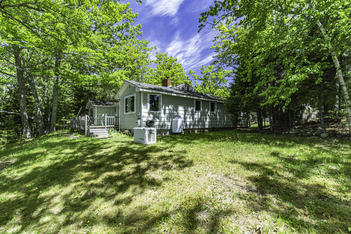 48 Douglass Loop