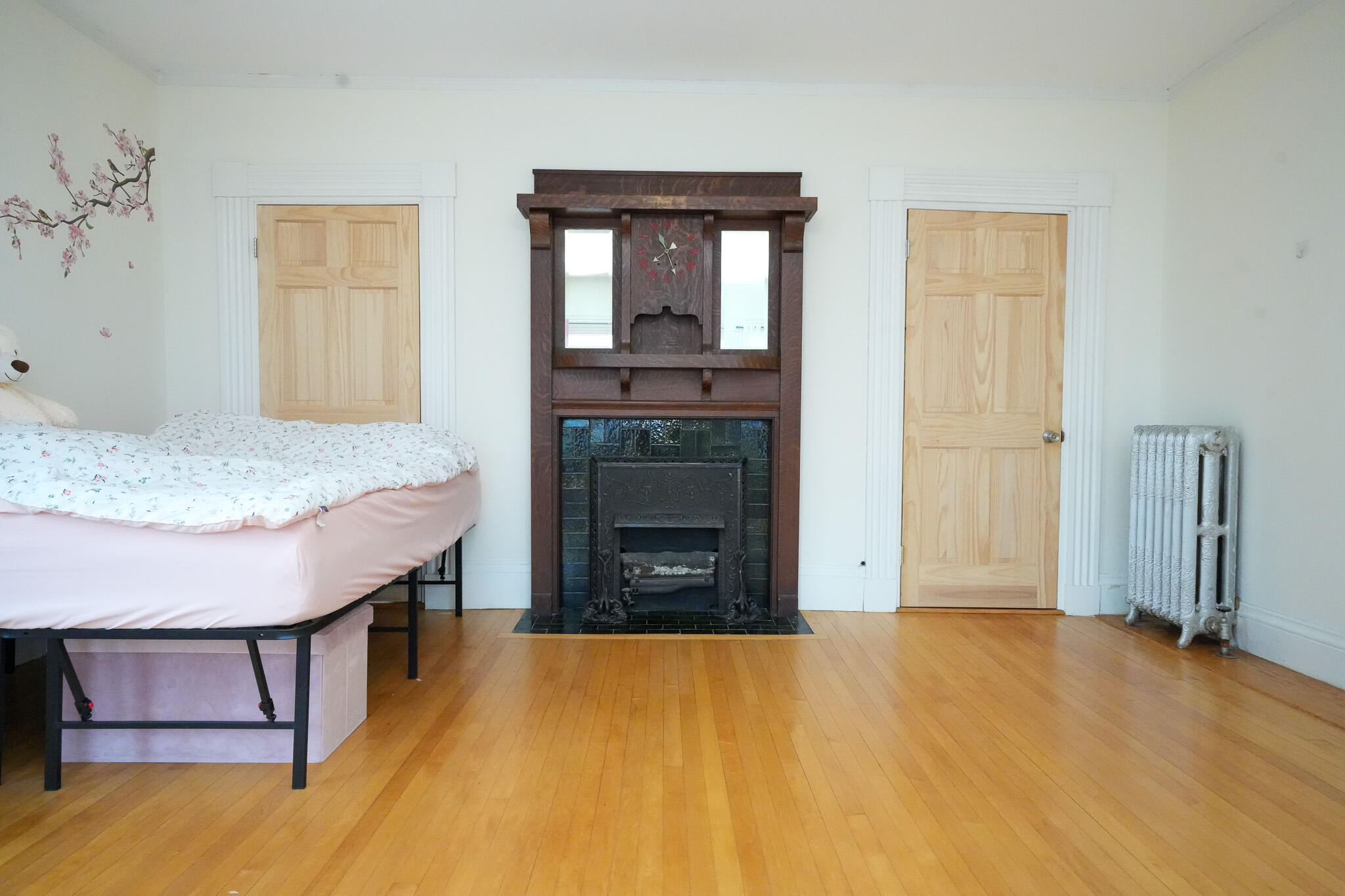 115 Essex Street