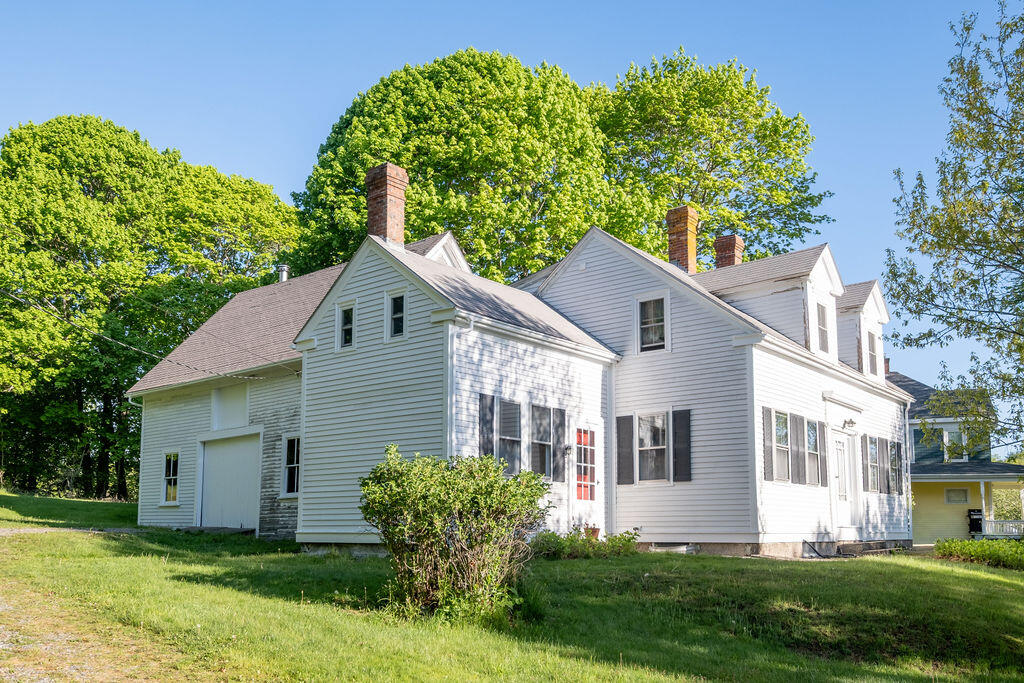 11 Sunset Road