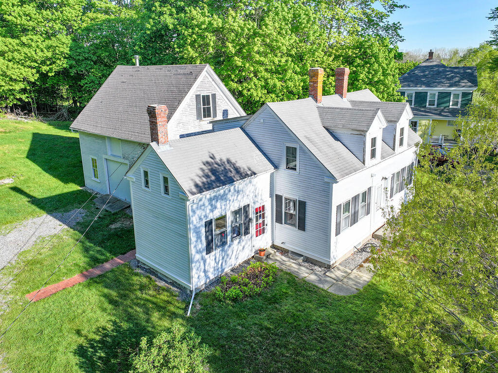 11 Sunset Road