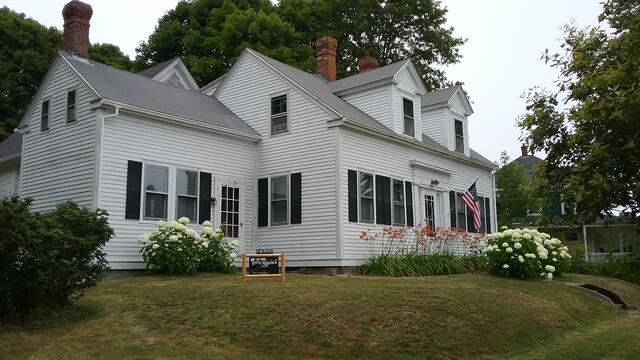 11 Sunset Road