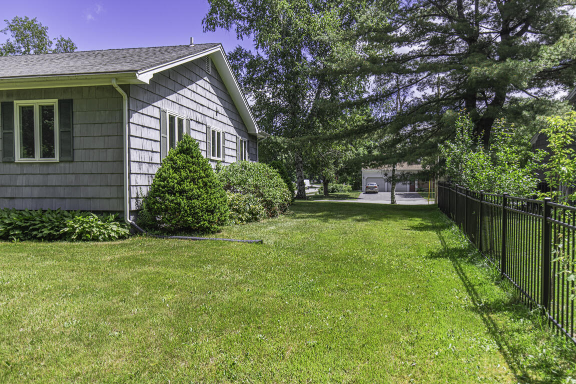 30 Saratoga Avenue