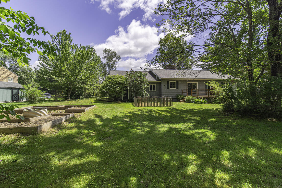 30 Saratoga Avenue