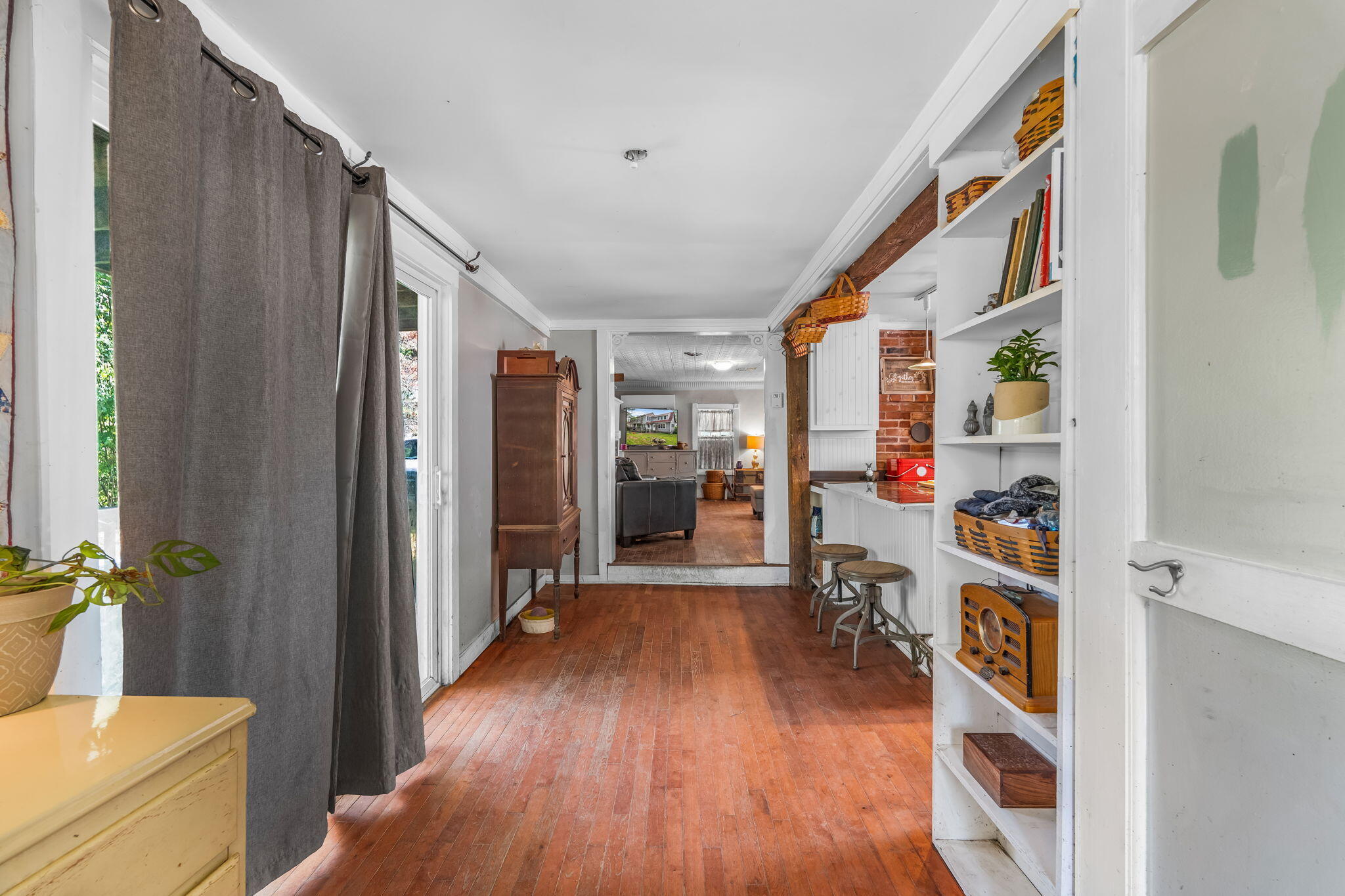 1111 Main Street