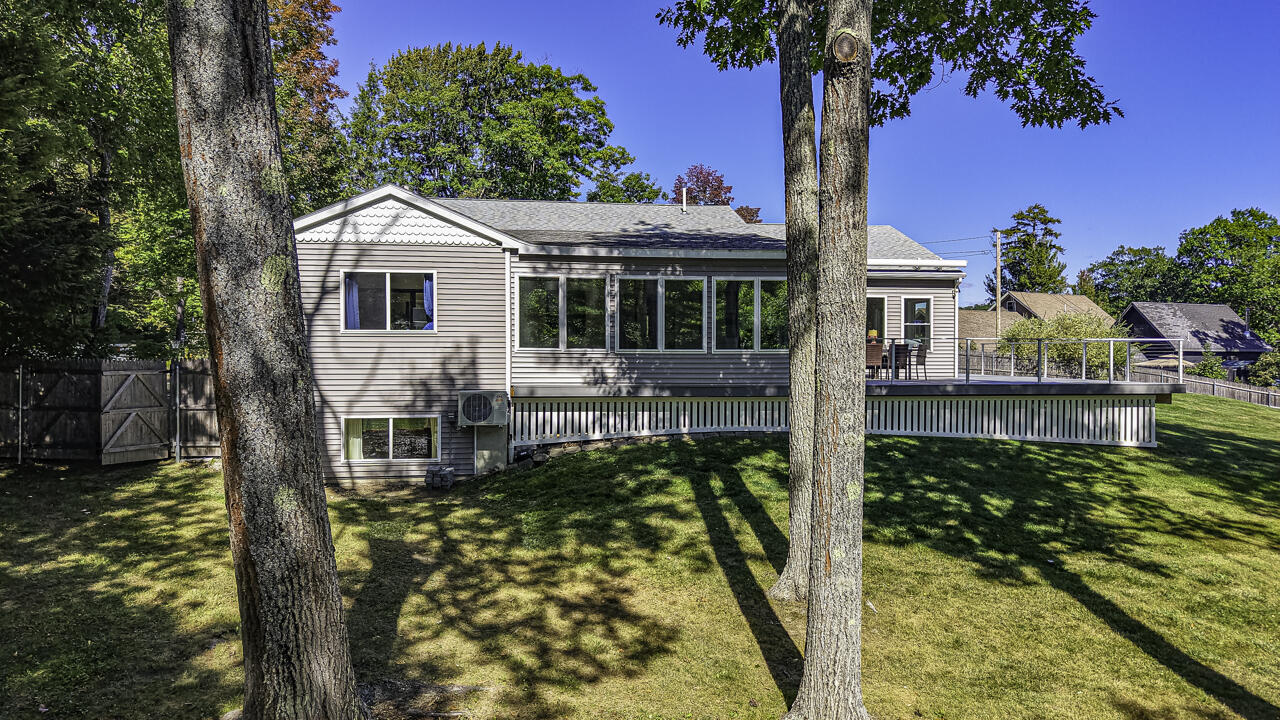 7 Rogers Road