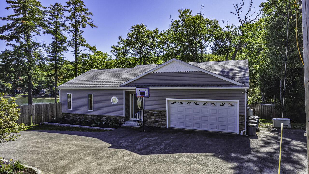 7 Rogers Road