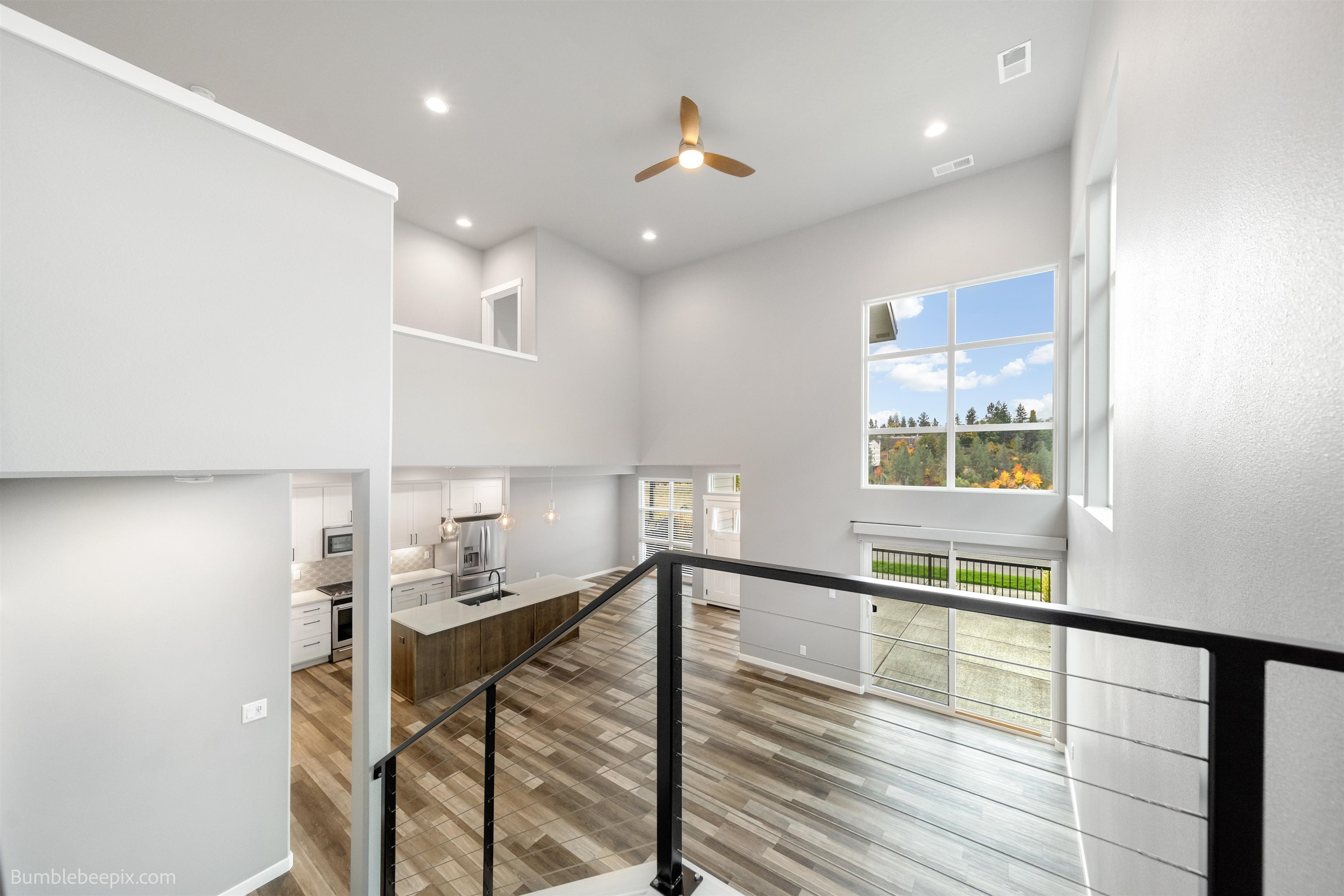 2408 W CENTENNIAL Pl