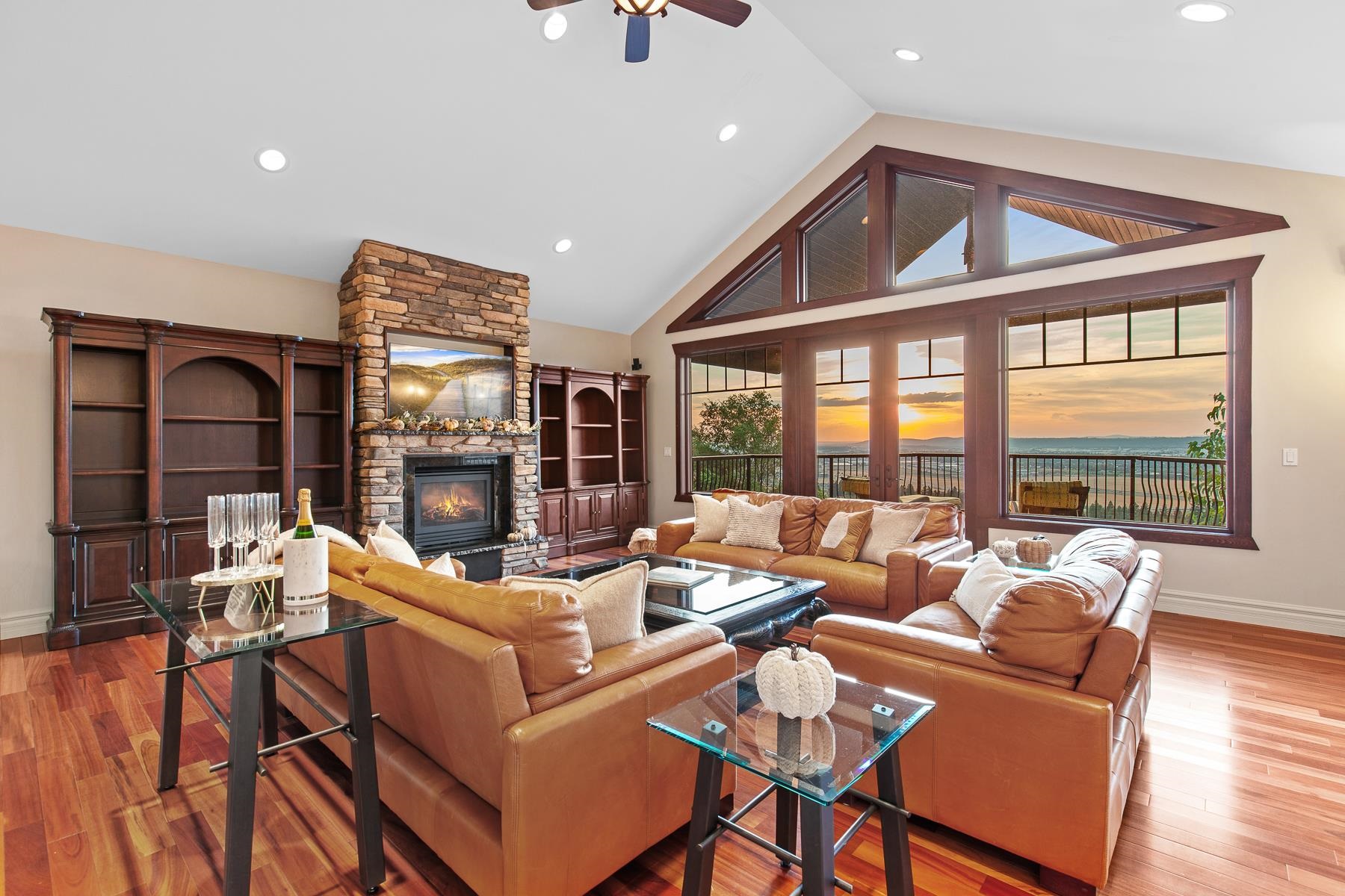 341 N Legend Tree Dr