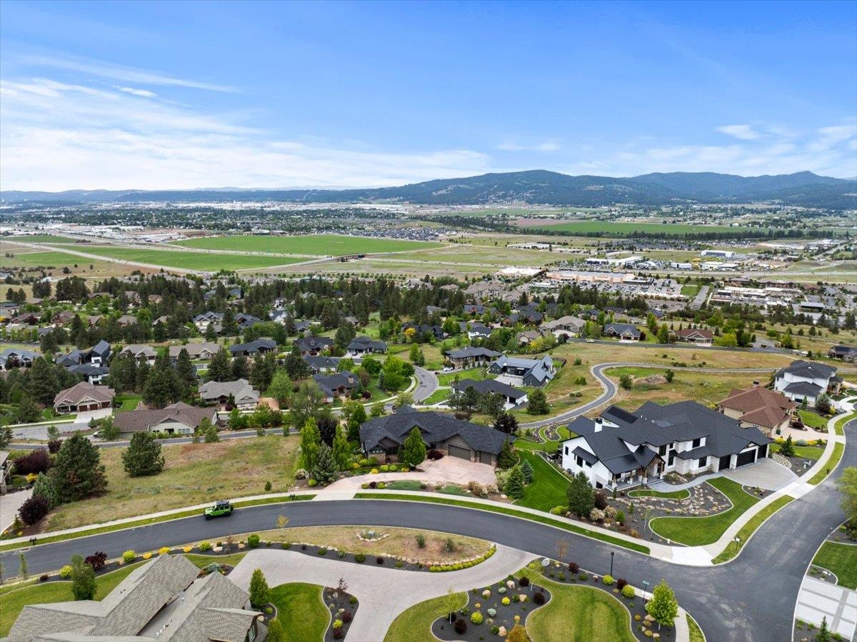 341 N Legend Tree Dr