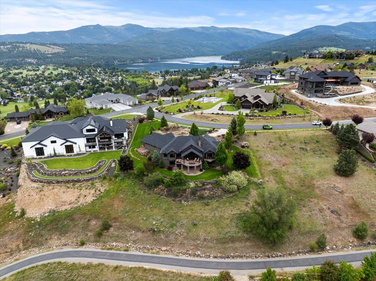 341 N Legend Tree Dr