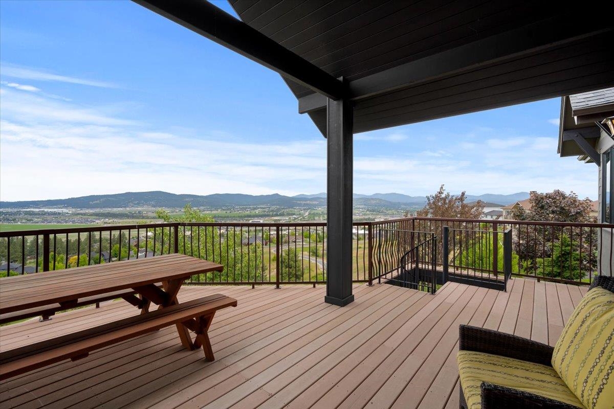 341 N Legend Tree Dr