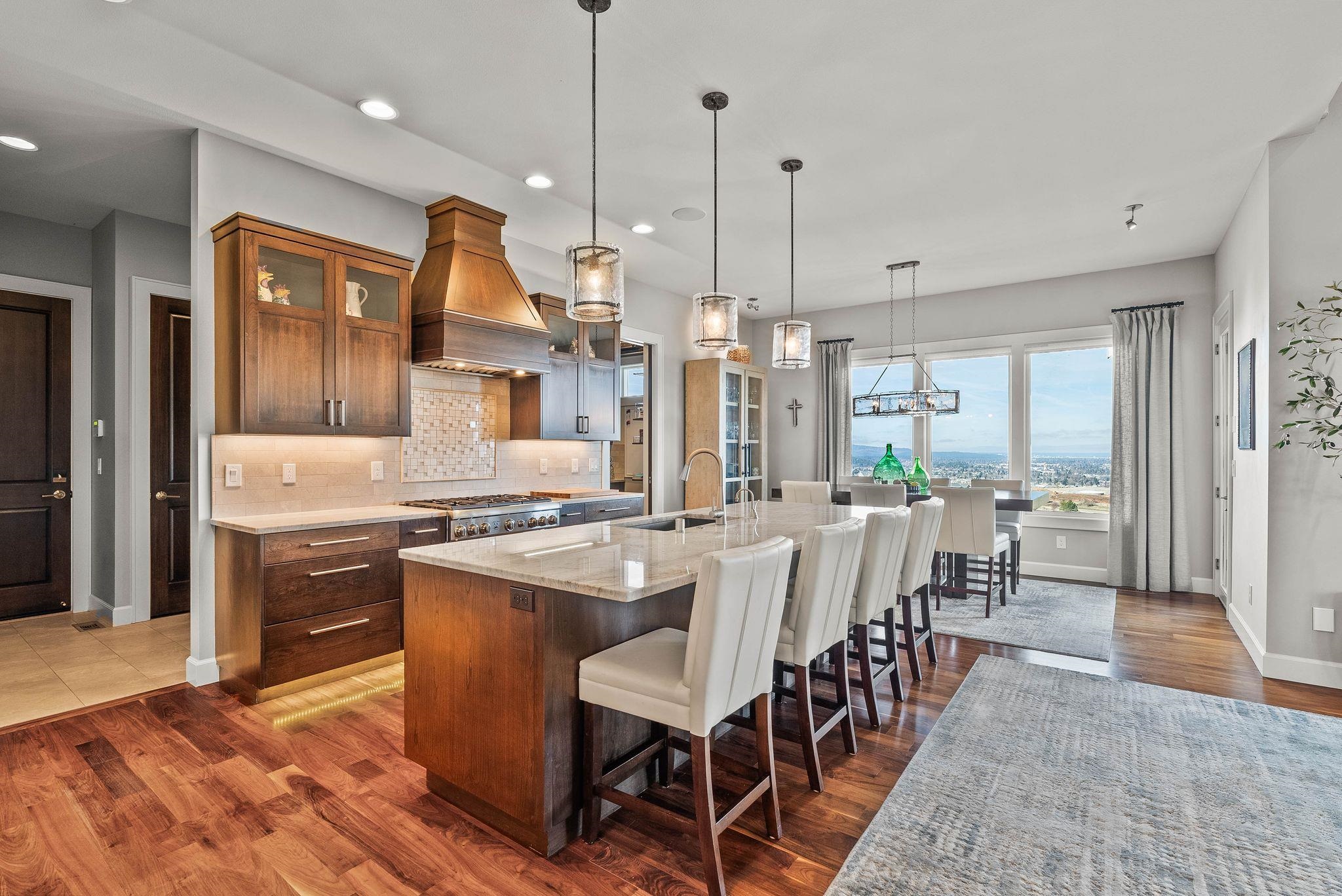 125 N Legend Tree Dr