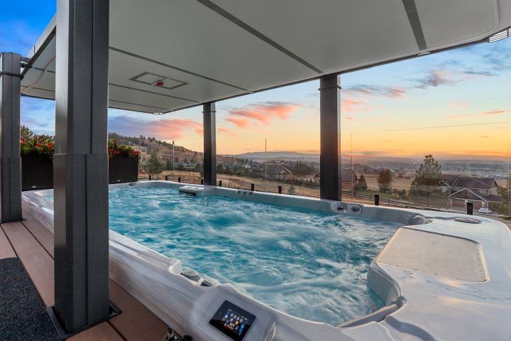 125 N Legend Tree Dr