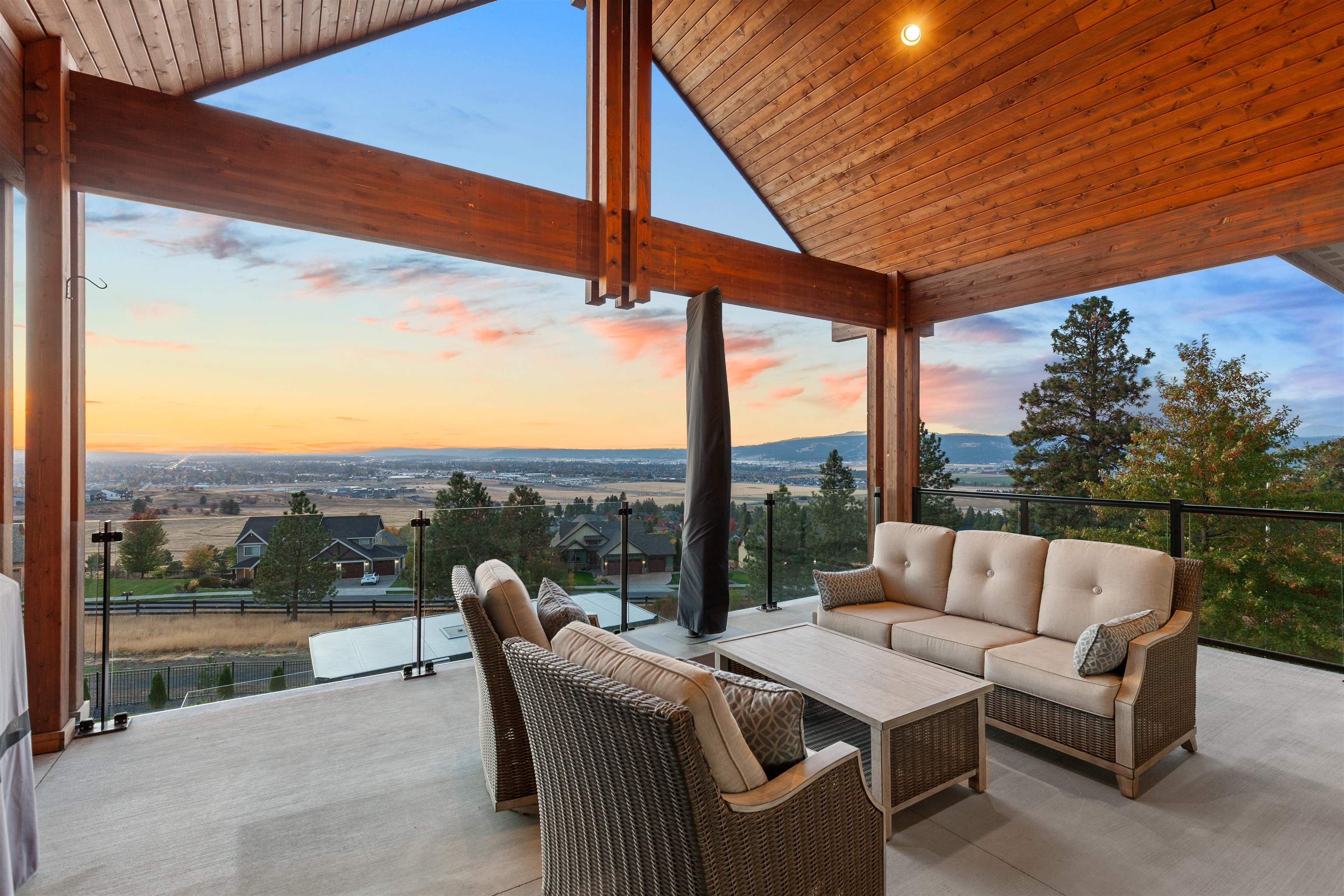 125 N Legend Tree Dr