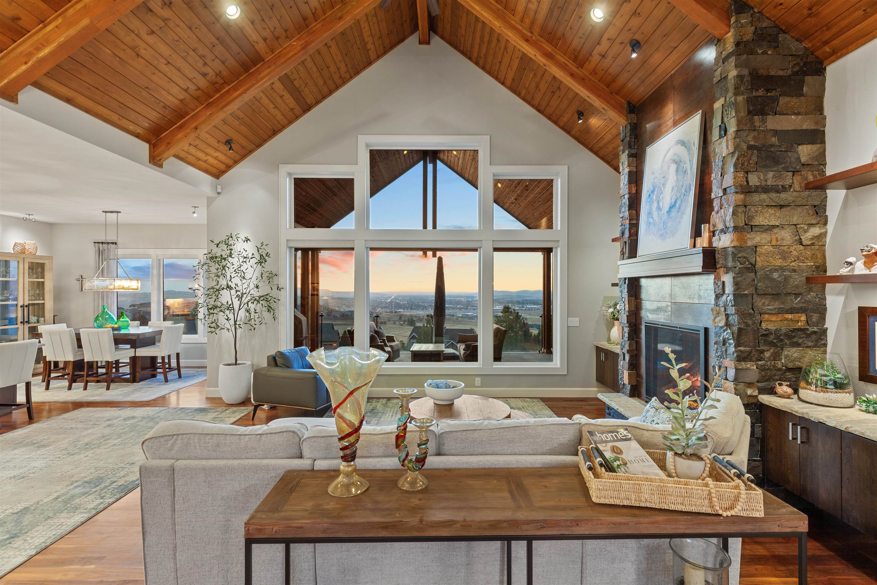 125 N Legend Tree Dr