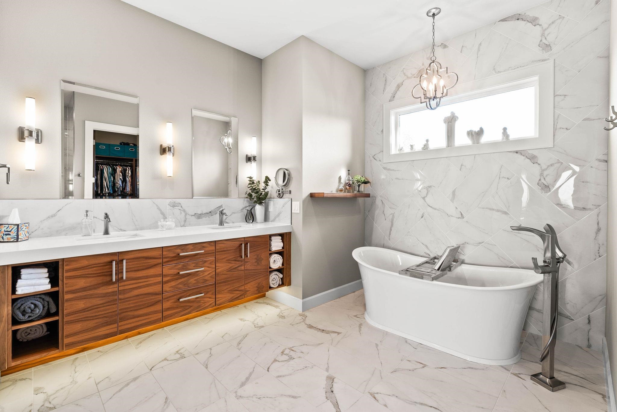 125 N Legend Tree Dr