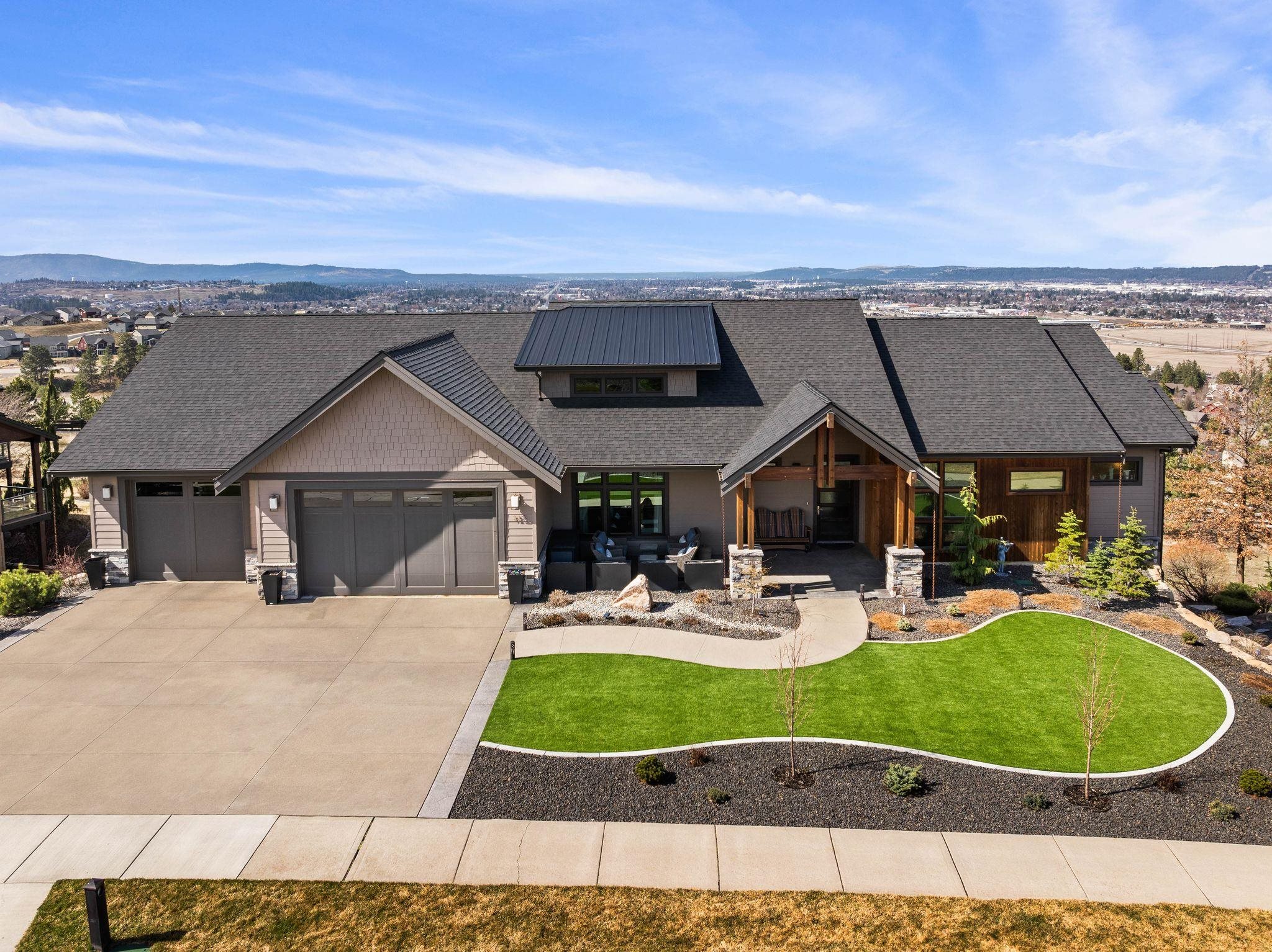 125 N Legend Tree Dr