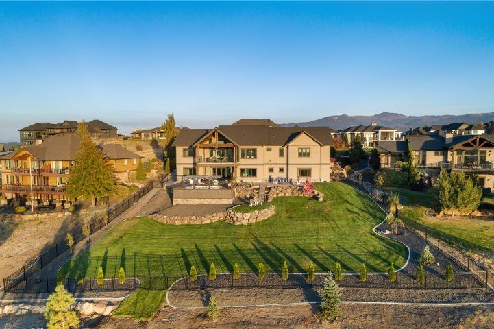 125 N Legend Tree Dr