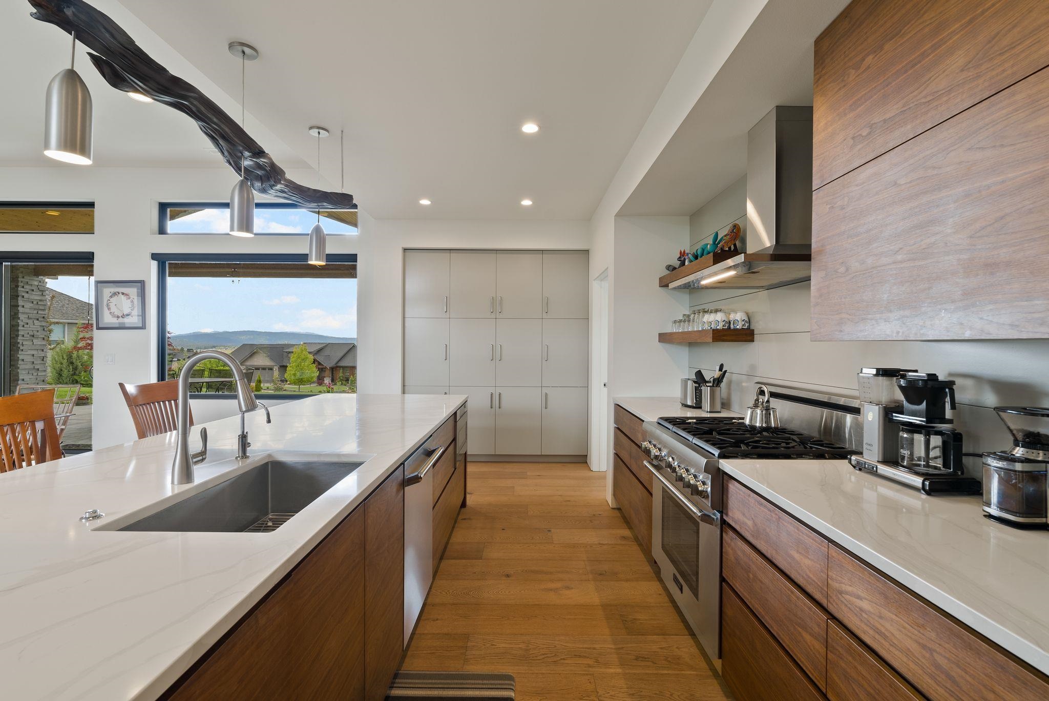 160 N Legend Tree Dr