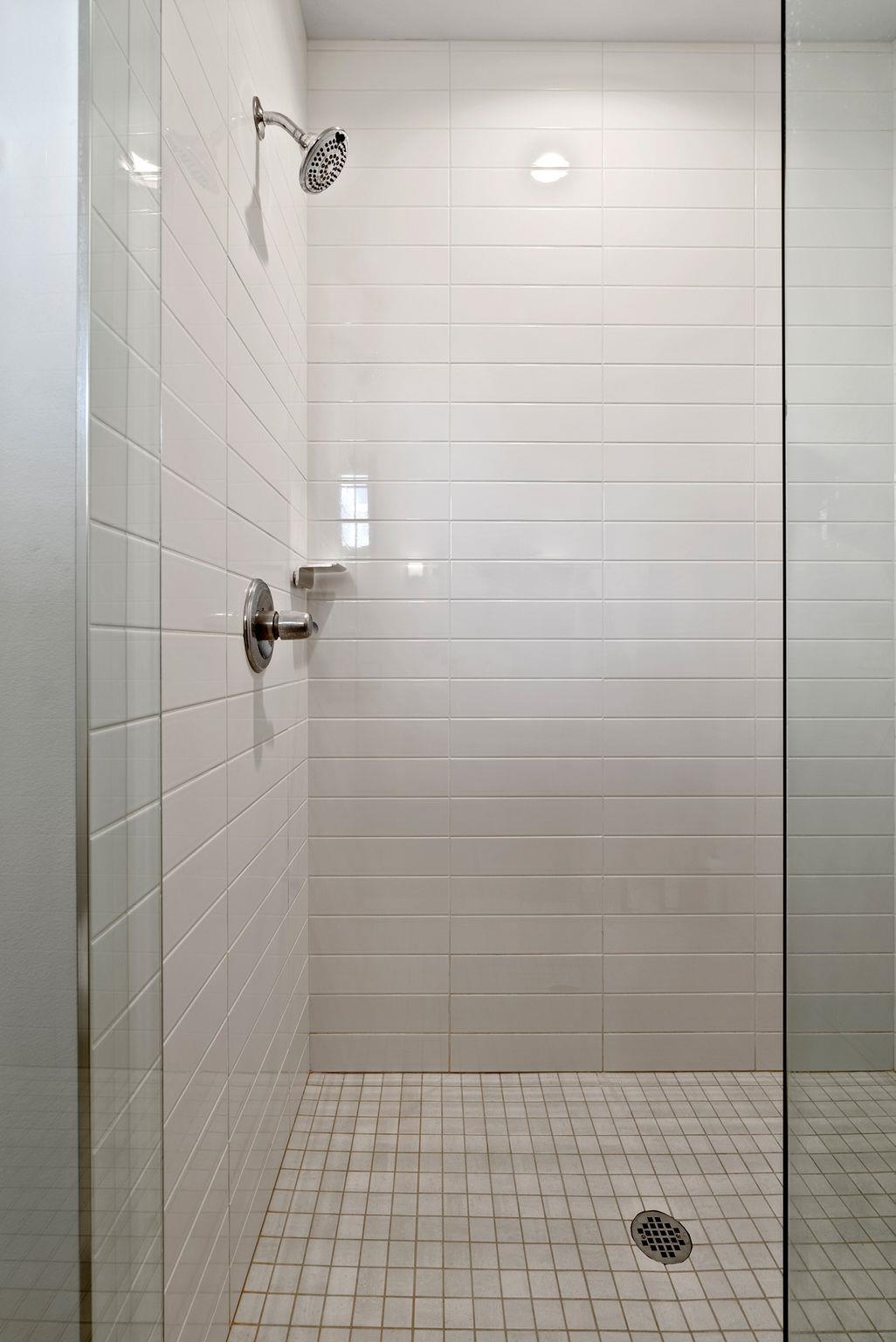 160 N Legend Tree Dr